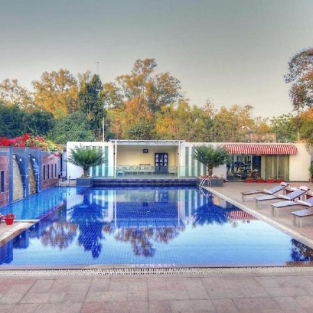 Chanakya Bnr Hotel Ranchi Esterno foto