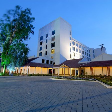 Chanakya Bnr Hotel Ranchi Esterno foto