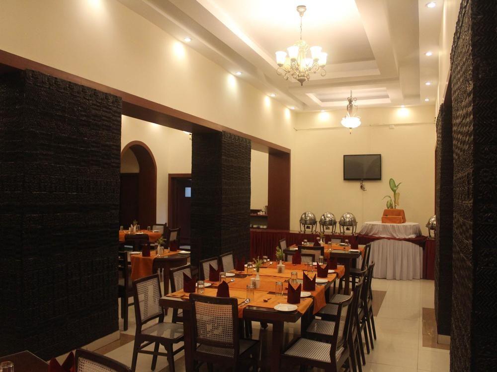 Chanakya Bnr Hotel Ranchi Esterno foto