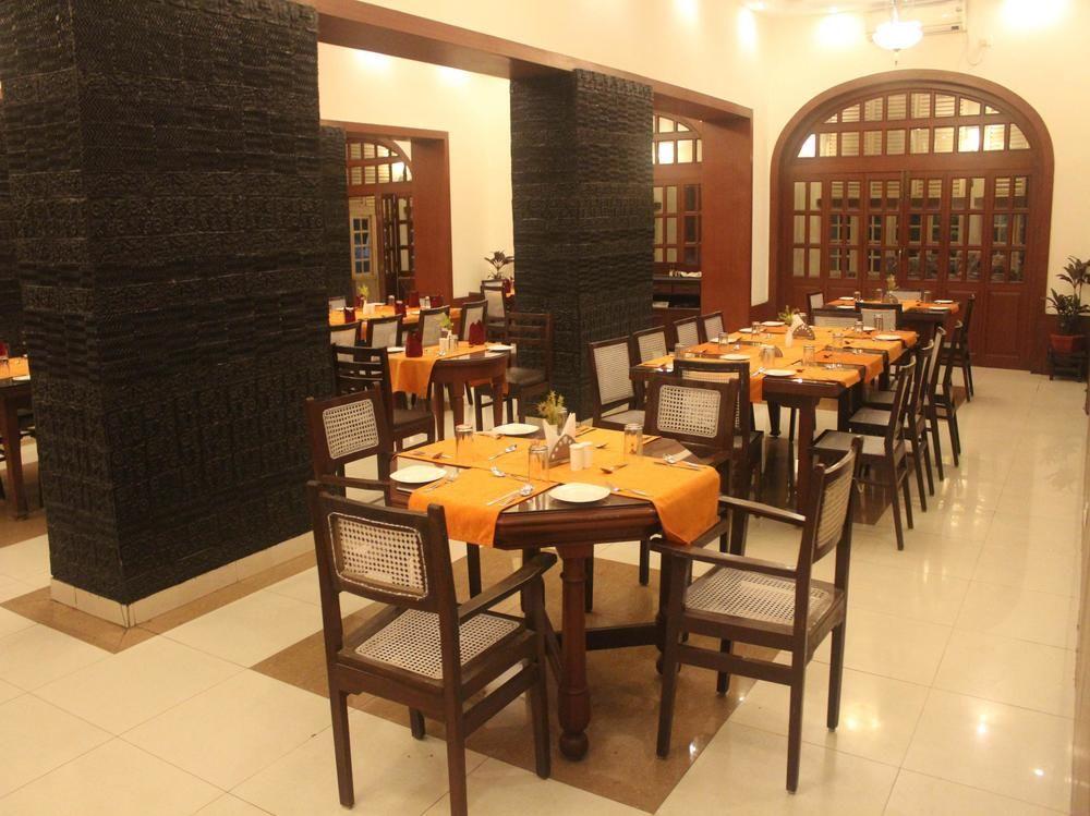 Chanakya Bnr Hotel Ranchi Esterno foto