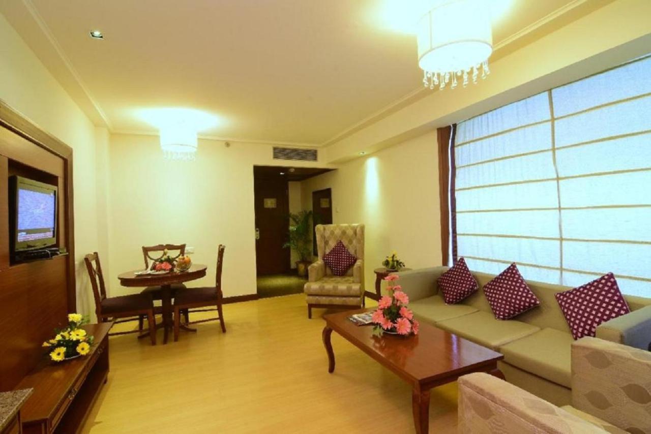 Chanakya Bnr Hotel Ranchi Esterno foto