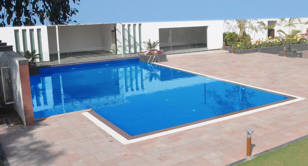 Chanakya Bnr Hotel Ranchi Esterno foto