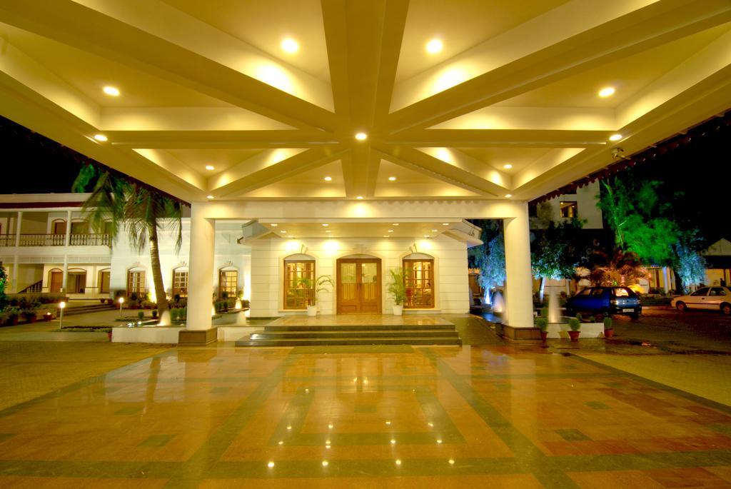 Chanakya Bnr Hotel Ranchi Esterno foto