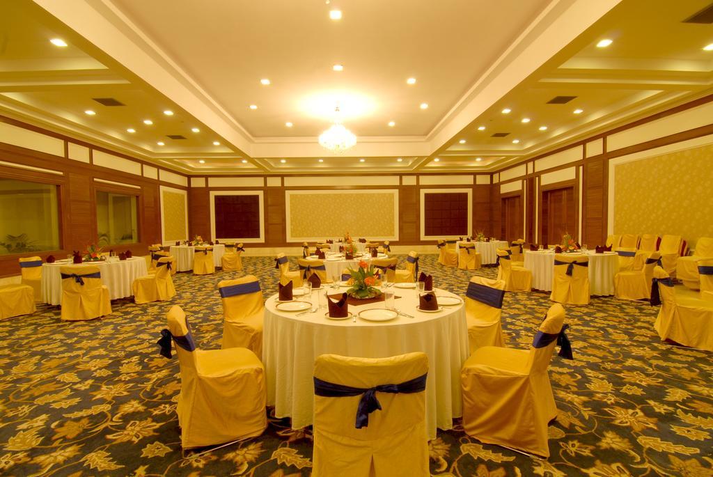 Chanakya Bnr Hotel Ranchi Esterno foto