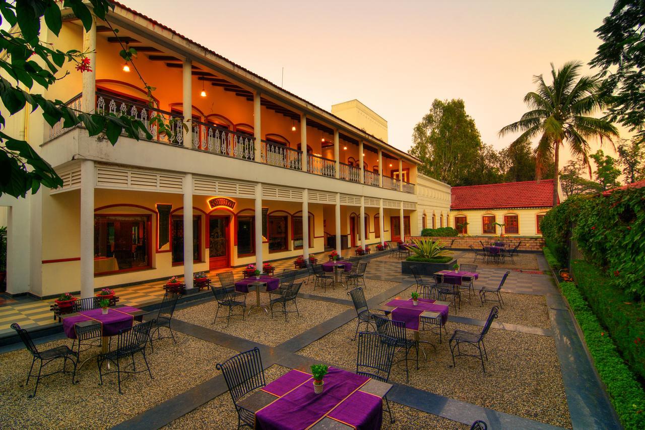 Chanakya Bnr Hotel Ranchi Esterno foto