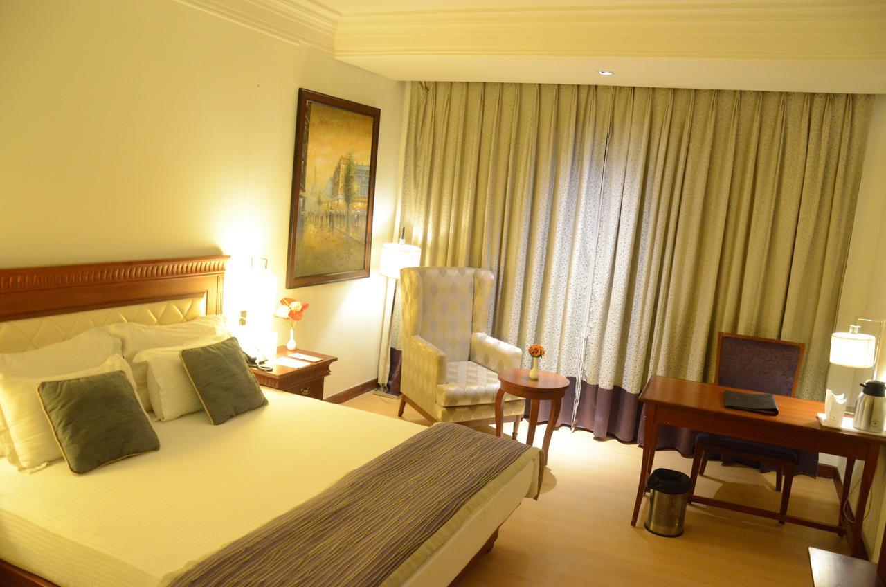 Chanakya Bnr Hotel Ranchi Esterno foto