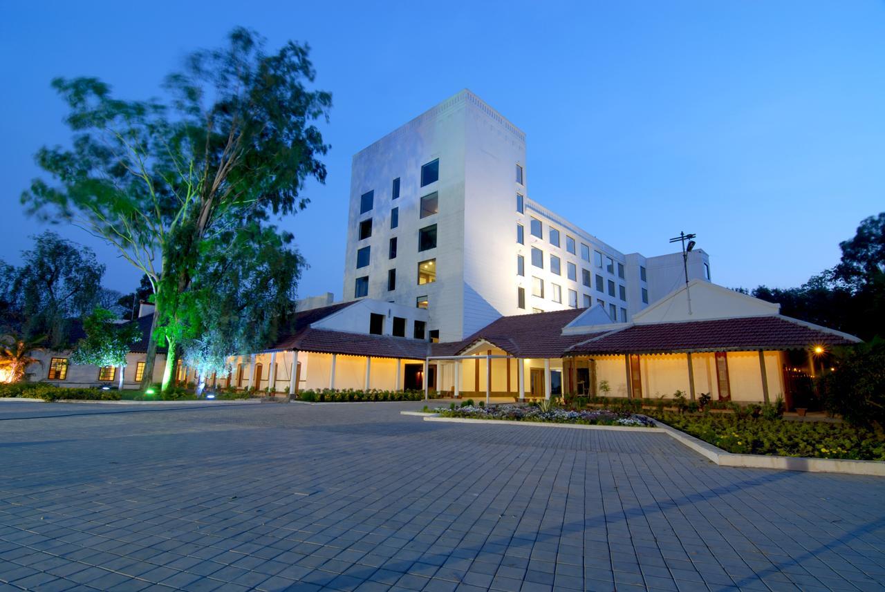 Chanakya Bnr Hotel Ranchi Esterno foto